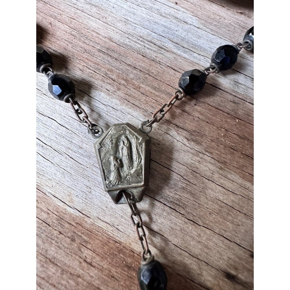 Lourdes Rosary with EAU DE LOURDES Water Relic Black Faceted Beads Brass Crucifi - Picture 4 of 8
